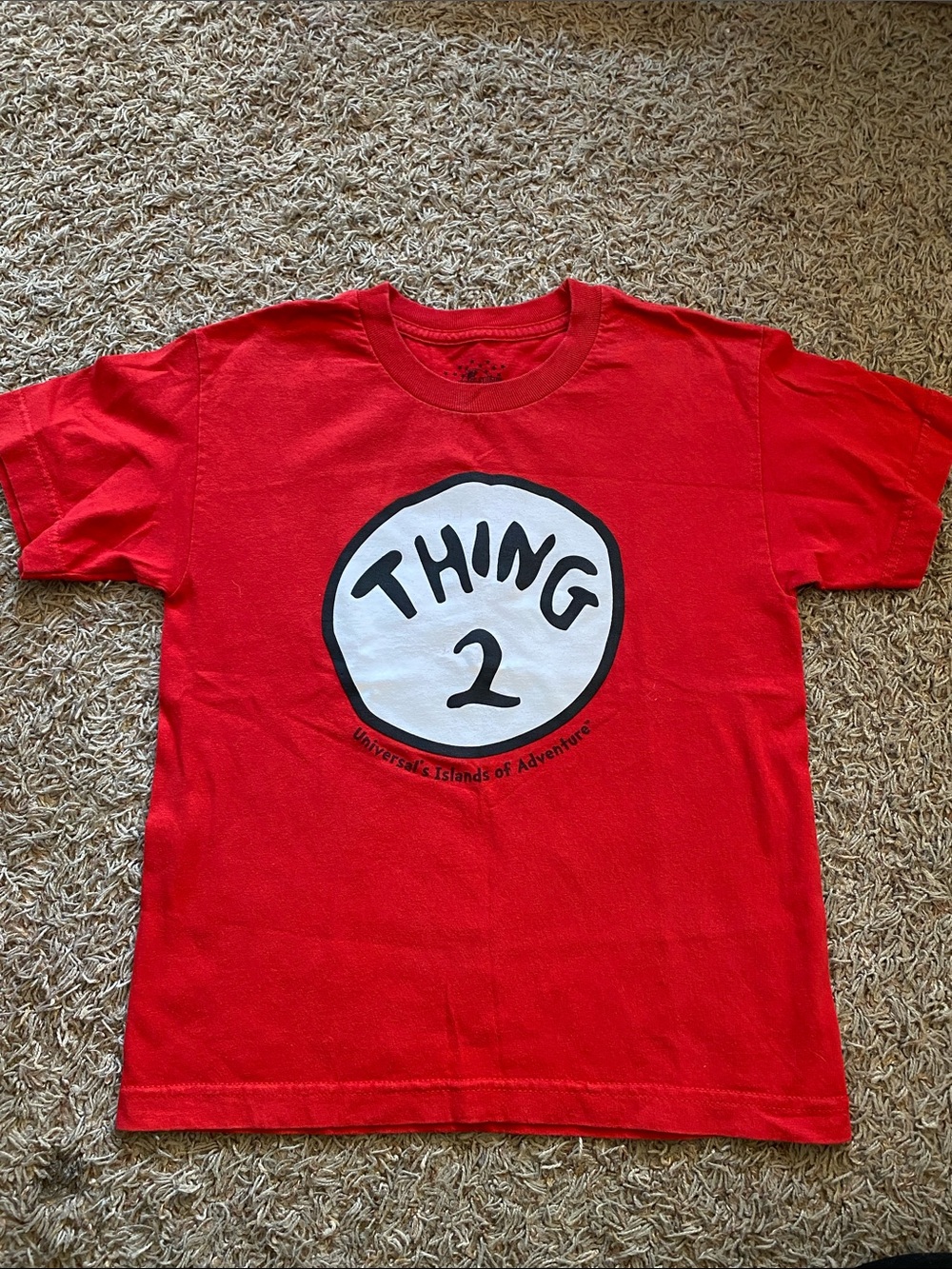 Universal Red "Thing 2" Graphic Tee/S